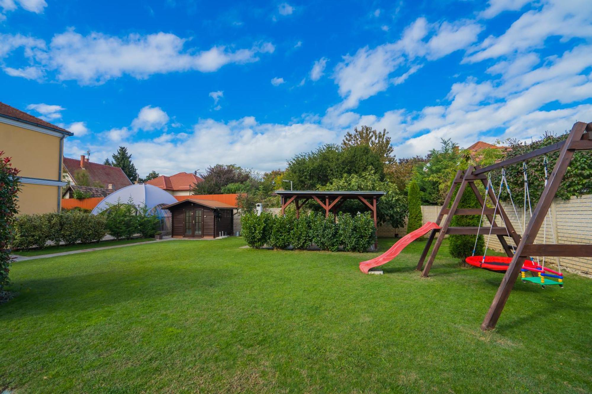 Korponyi Villa Siofok Exterior photo